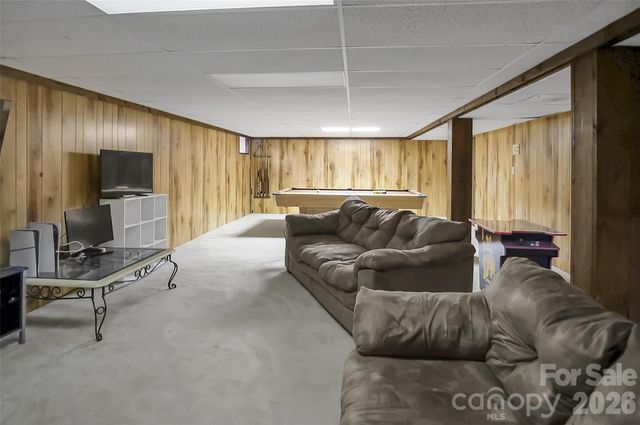 808 Old Mt Holly Road, Stanley, NC 28164