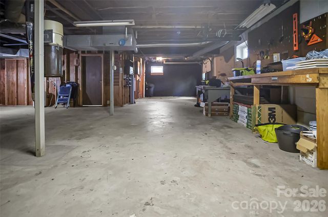 808 Old Mt Holly Road, Stanley, NC 28164