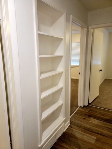 501 Royal Crest Drive, Richardson, TX 75081