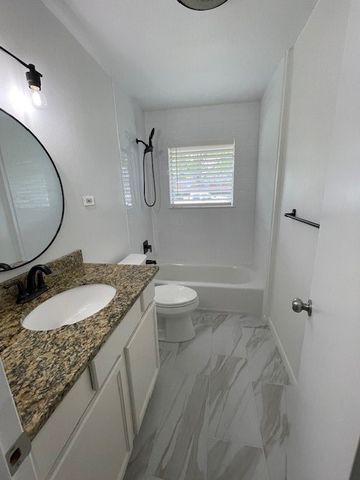 501 Royal Crest Drive, Richardson, TX 75081