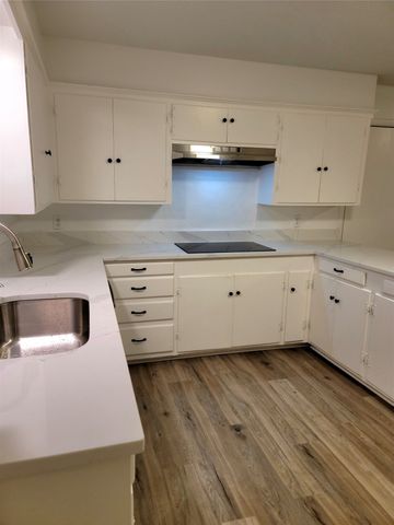 501 Royal Crest Drive, Richardson, TX 75081