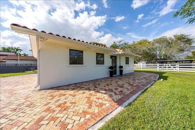 7705 SW 66th St 0, South Miami, FL 33143