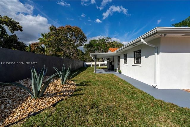 7705 SW 66th St 0, South Miami, FL 33143