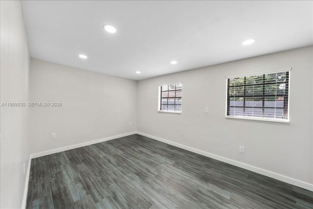 7705 SW 66th St 0, South Miami, FL 33143