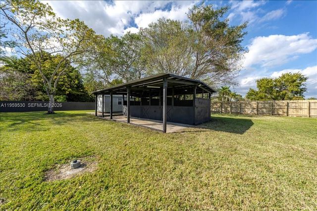 7705 SW 66th St 0, South Miami, FL 33143