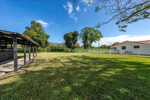 7705 SW 66th St 0, South Miami, FL 33143