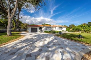 7705 SW 66th St 0, South Miami, FL 33143