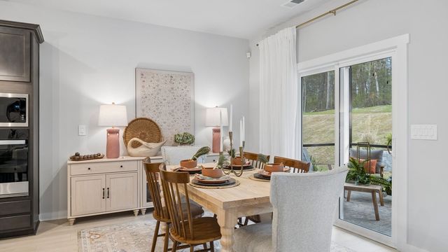 2210 Cheltenham Place, Columbia, TN 38401