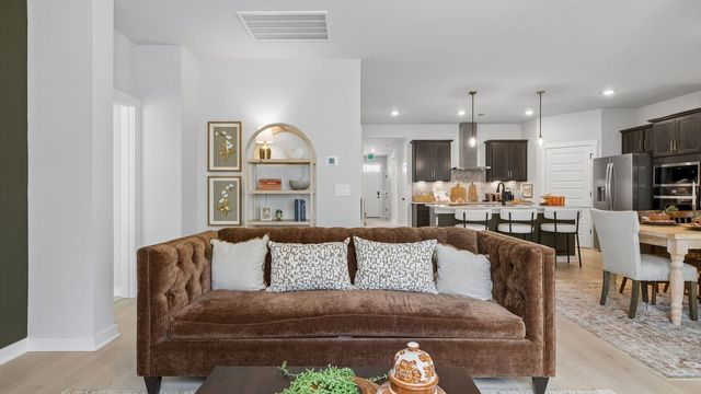 2210 Cheltenham Place, Columbia, TN 38401