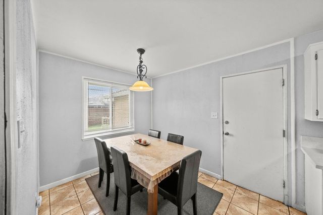 7550 21st St, Sacramento, CA 95822