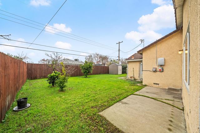 7550 21st St, Sacramento, CA 95822