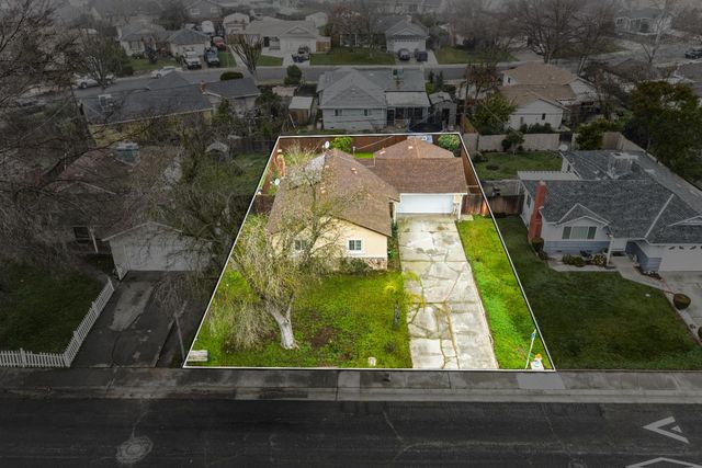 7550 21st St, Sacramento, CA 95822