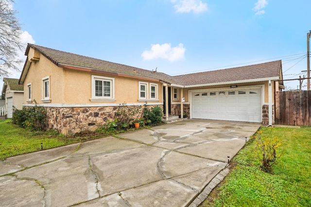 7550 21st St, Sacramento, CA 95822