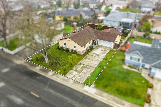 7550 21st St, Sacramento, CA 95822