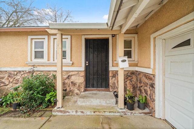 7550 21st St, Sacramento, CA 95822