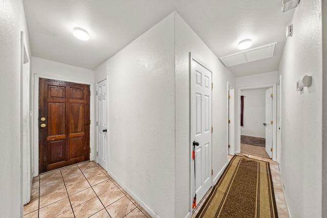 7550 21st St, Sacramento, CA 95822