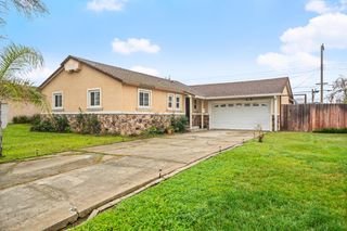 7550 21st St, Sacramento, CA 95822