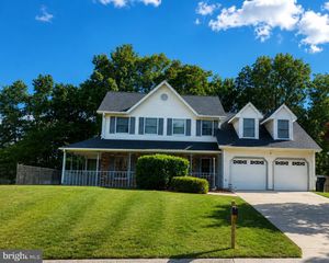 2780 PINEWOOD DR, Waldorf, MD 20601