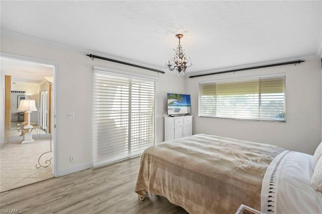 340 Horse Creek DR # 307, Naples, FL 34110