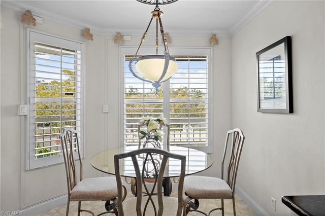 340 Horse Creek DR # 307, Naples, FL 34110