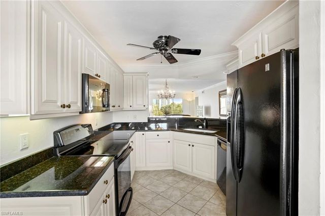 340 Horse Creek DR # 307, Naples, FL 34110