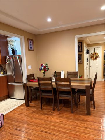 758 Brady Avenue 112, Bronx, NY 10462