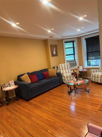 758 Brady Avenue 112, Bronx, NY 10462