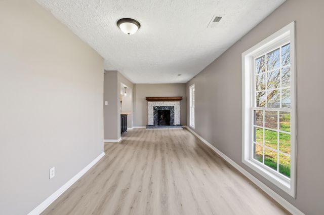 660 Jones Knob Road, Somerset, KY 42501