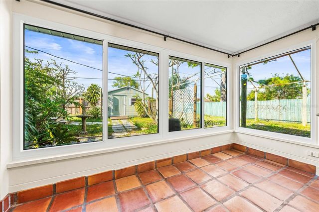 2717 PARMA STREET, Sarasota, FL 34231