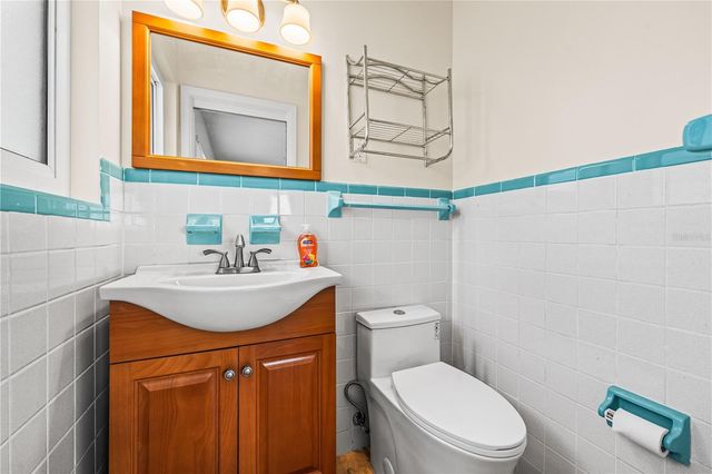 2717 PARMA STREET, Sarasota, FL 34231