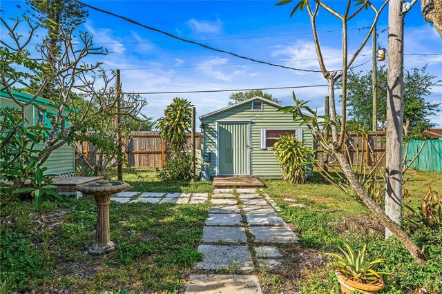 2717 PARMA STREET, Sarasota, FL 34231