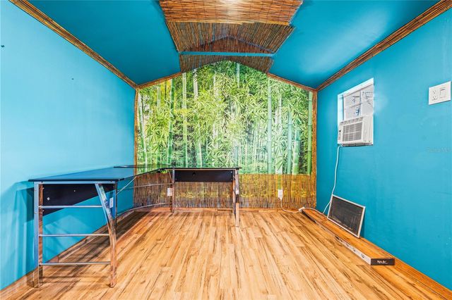 2717 PARMA STREET, Sarasota, FL 34231