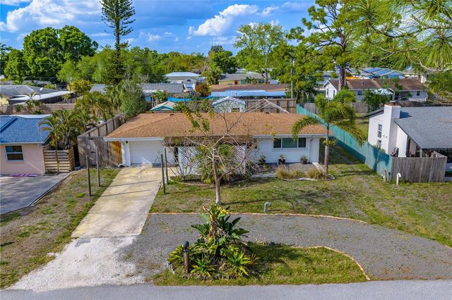 2717 PARMA STREET, Sarasota, FL 34231