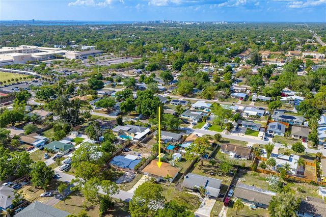 2717 PARMA STREET, Sarasota, FL 34231