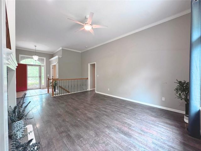 9123 N Oregon Avenue, Kansas City, MO 64154