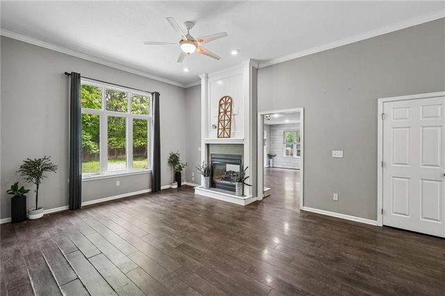 9123 N Oregon Avenue, Kansas City, MO 64154
