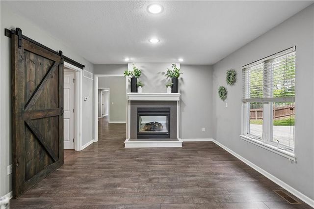 9123 N Oregon Avenue, Kansas City, MO 64154