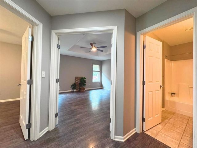 9123 N Oregon Avenue, Kansas City, MO 64154