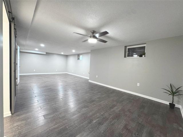 9123 N Oregon Avenue, Kansas City, MO 64154