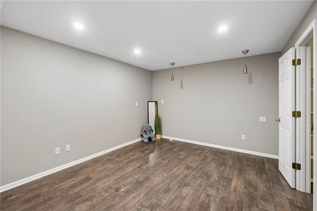 9123 N Oregon Avenue, Kansas City, MO 64154