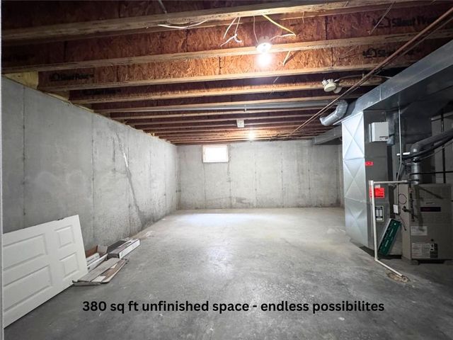 9123 N Oregon Avenue, Kansas City, MO 64154