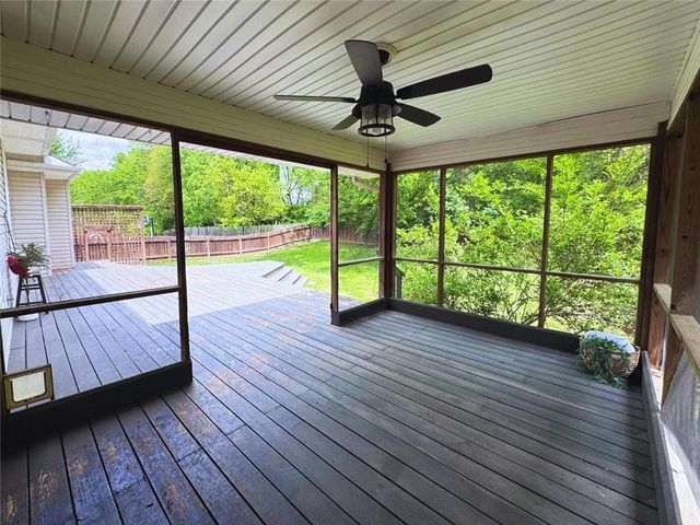 9123 N Oregon Avenue, Kansas City, MO 64154