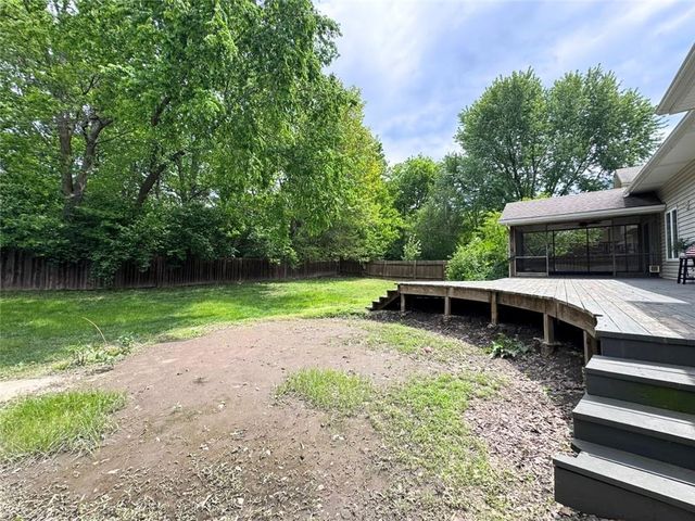 9123 N Oregon Avenue, Kansas City, MO 64154