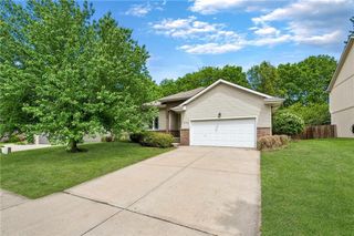 9123 N Oregon Avenue, Kansas City, MO 64154