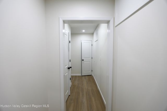 188 Broadway 2c, Port Ewen, NY 12466