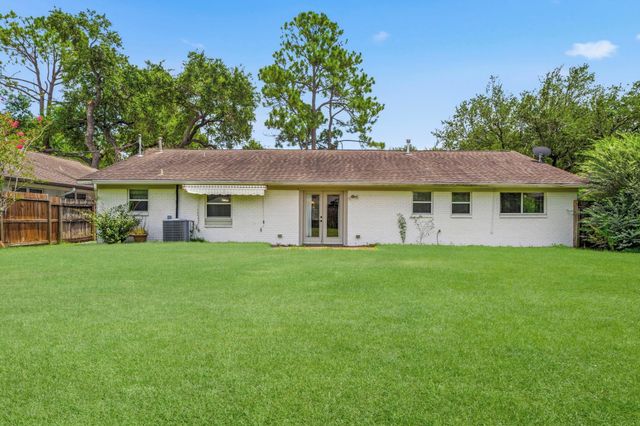 11102 Endicott Lane, Houston, TX 77035