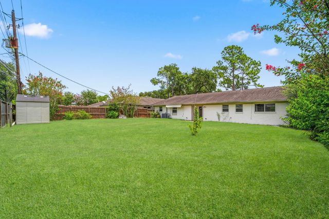11102 Endicott Lane, Houston, TX 77035
