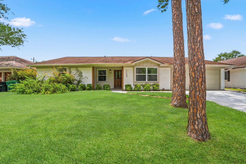 11102 Endicott Lane, Houston, TX 77035