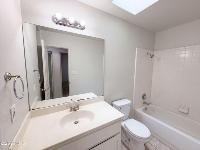 6339 W MONTEROSA Street, Phoenix, AZ 85033