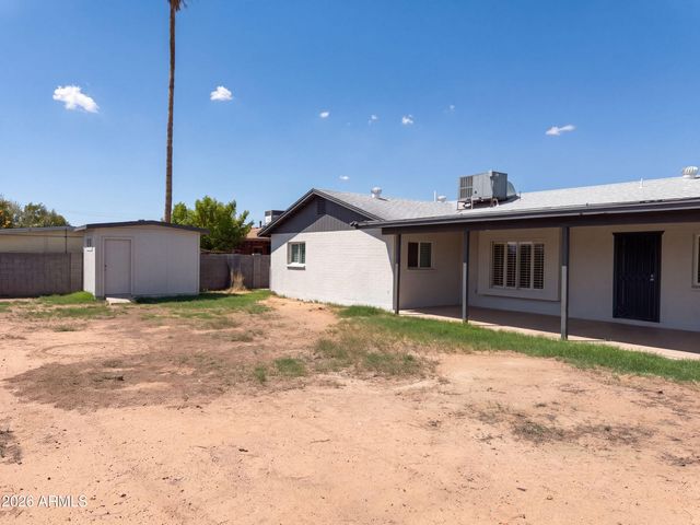 6339 W MONTEROSA Street, Phoenix, AZ 85033